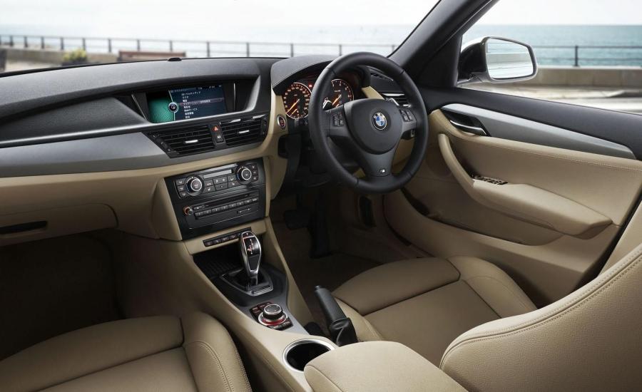  BMW X1 Exclusive Sport Limited Edition 2014 года  (JP) (фото 5 из 10)